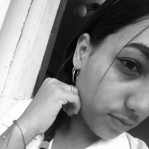 Meet your Posher, Marilis